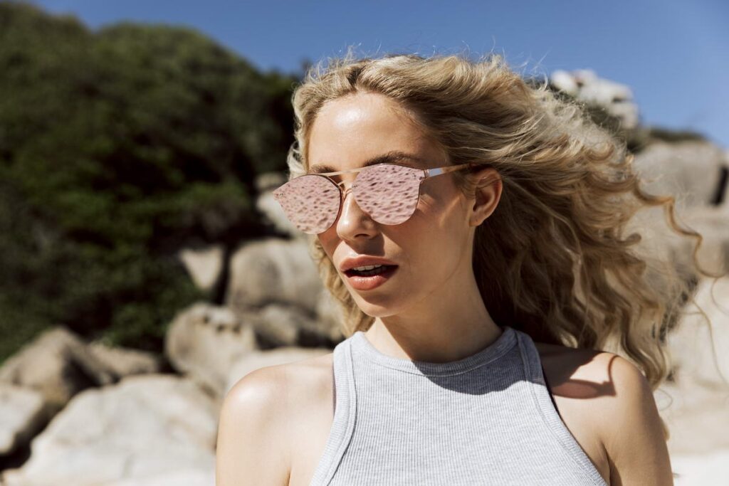 Flat Mirror-aurinkolasit