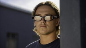 Afton vain 24.95€ € Blehat.comista