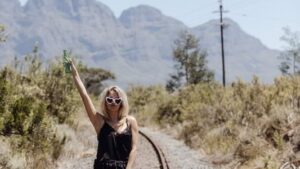 Alla vain 29.95€ € Blehat.comista