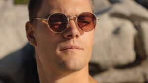 Aukusti vain 34.95€ € Blehat.comista