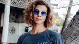 Aurana vain 29.95€ € Blehat.comista