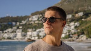 Bee vain 24.95€ € Blehat.comista