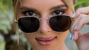 Capri vain 29.95€ € Blehat.comista