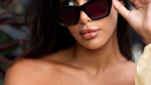 Carmen vain 29.95€ € Blehat.comista