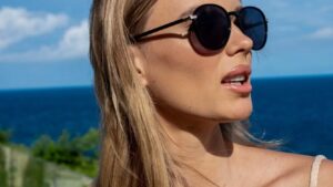 Carol vain 34.95€ € Blehat.comista