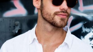 Chelle vain 24.95€ € Blehat.comista