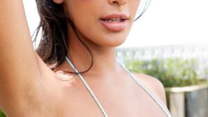 Daniell vain 34.95€ € Blehat.comista