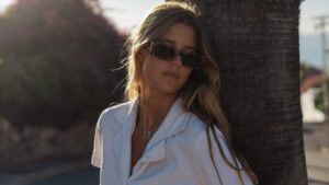 Esra vain 24.95€ € Blehat.comista