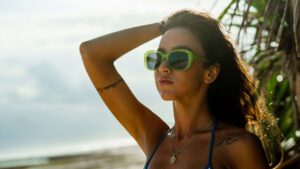 Iro vain 24.95€ € Blehat.comista