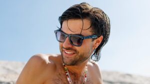 Julian vain 29.95€ € Blehat.comista