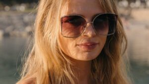 Kerttu vain 39.95€ € Blehat.comista