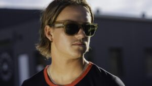 Konsta vain 29.95€ € Blehat.comista