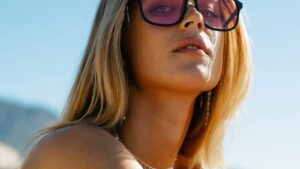 Lennon vain 24.95€ € Blehat.comista