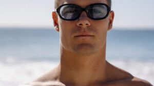 Samu vain 24.95€ € Blehat.comista