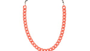 Dilan-kaulanauha vain 7.95€ € Blehat.comista